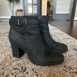 Clarks Verona Lark Booties